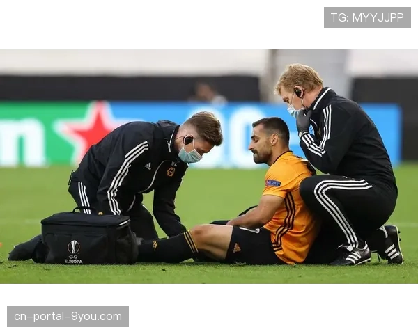 武汉三镇官方确认，中场核心斯坦丘因脚踝韧带损伤将缺席六周